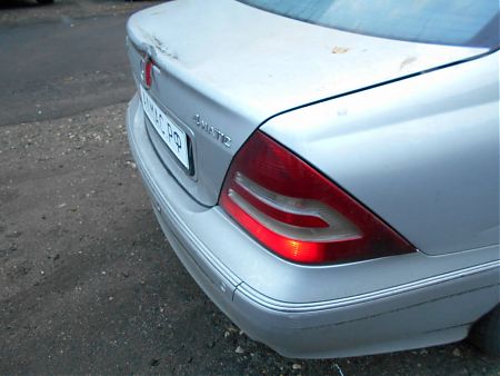 Крышка багажника Mercedes C200 до замены